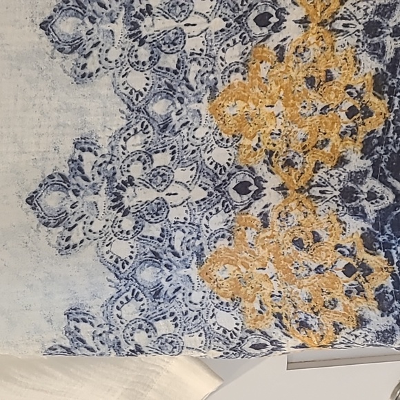 Purejill Top - Picture 2 of 6